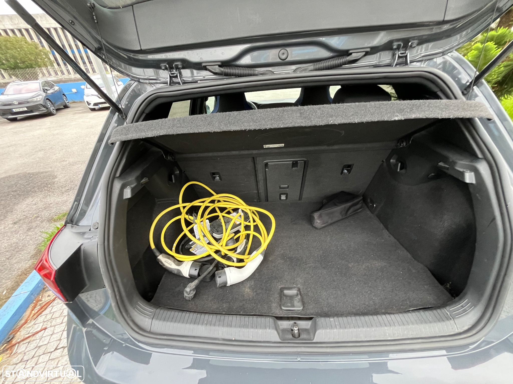 VW Golf 1.4 TSI GTE+ DSG - 24