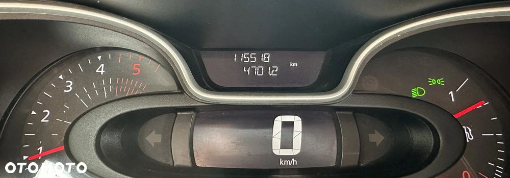 Renault Trafic - 16