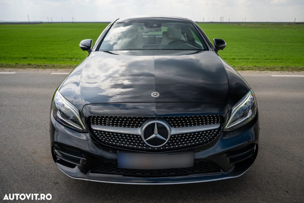 Mercedes-Benz C 300 9G-TRONIC AMG Line Plus - 4