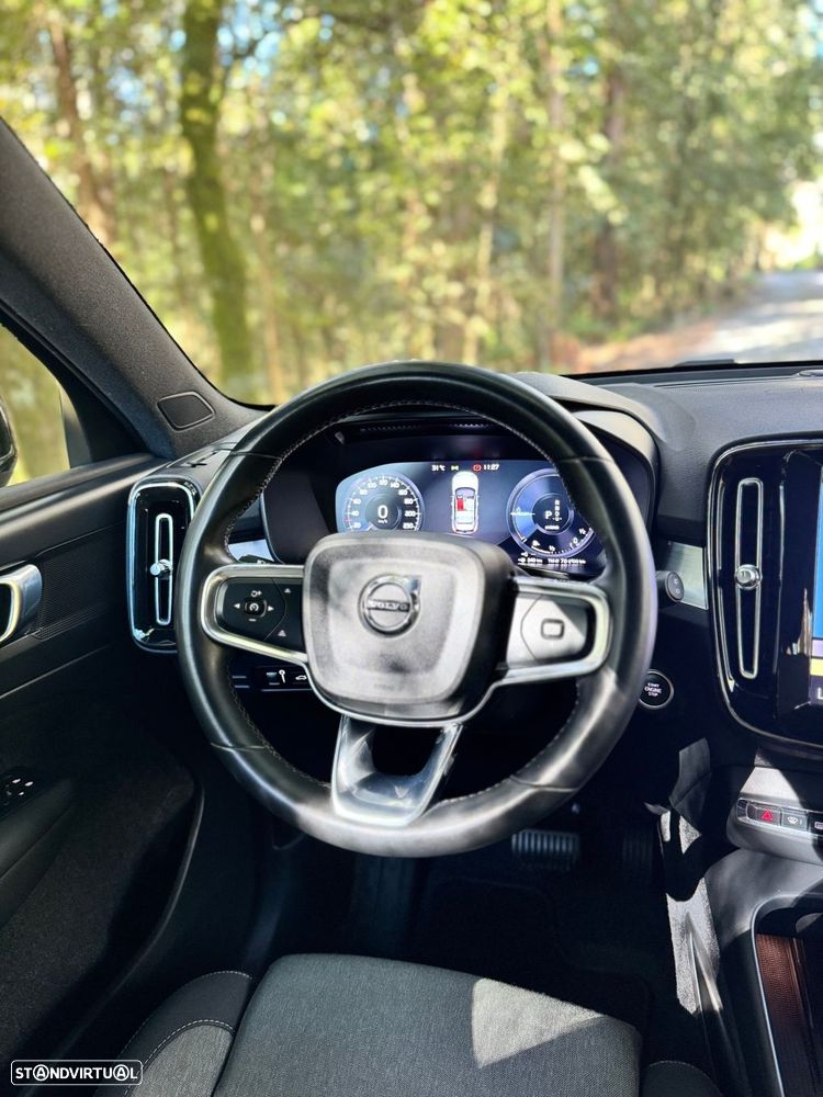 Volvo XC 40 - 23