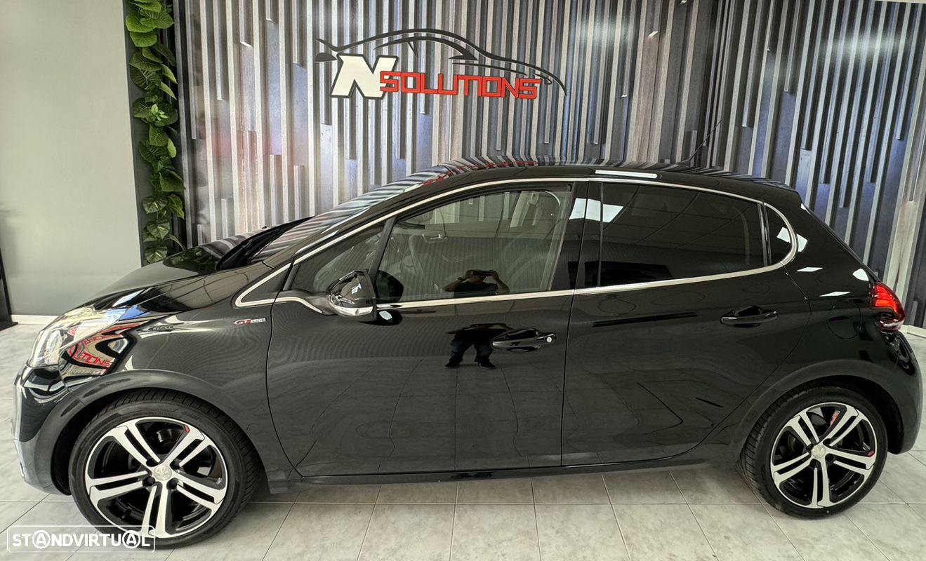 Peugeot 208 1.2 PureTech GT Line EAT6 - 2