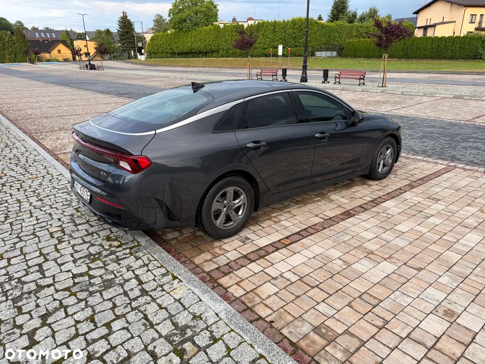 Kia K5 - 9