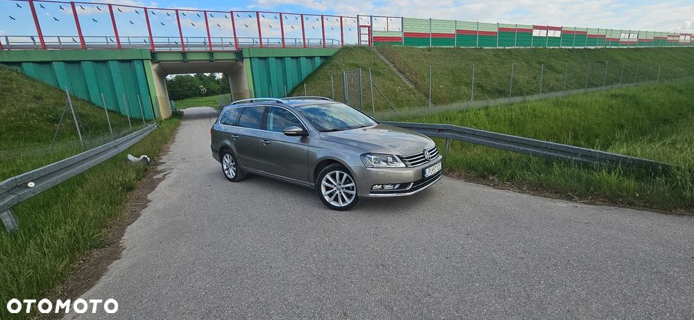 Volkswagen Passat 2.0 TDI 4Mot Highline DSG - 34
