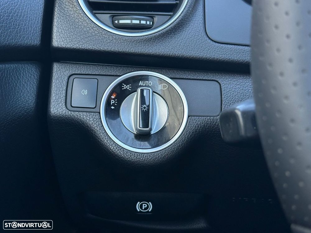 Mercedes-Benz C 220 CDI BE - 13