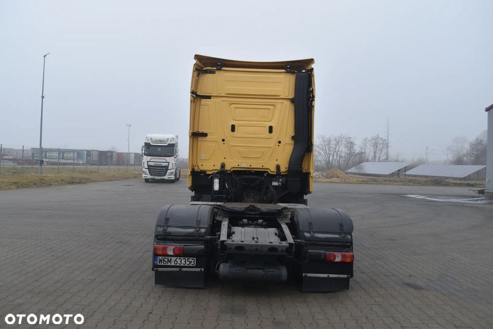 Mercedes-Benz Actros 1842 - 8