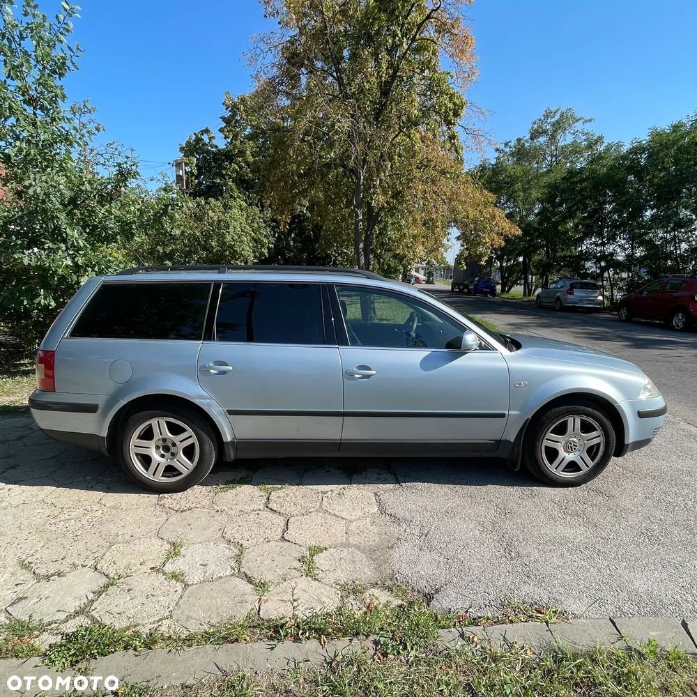 Volkswagen Passat 1.8T Comfortline - 22