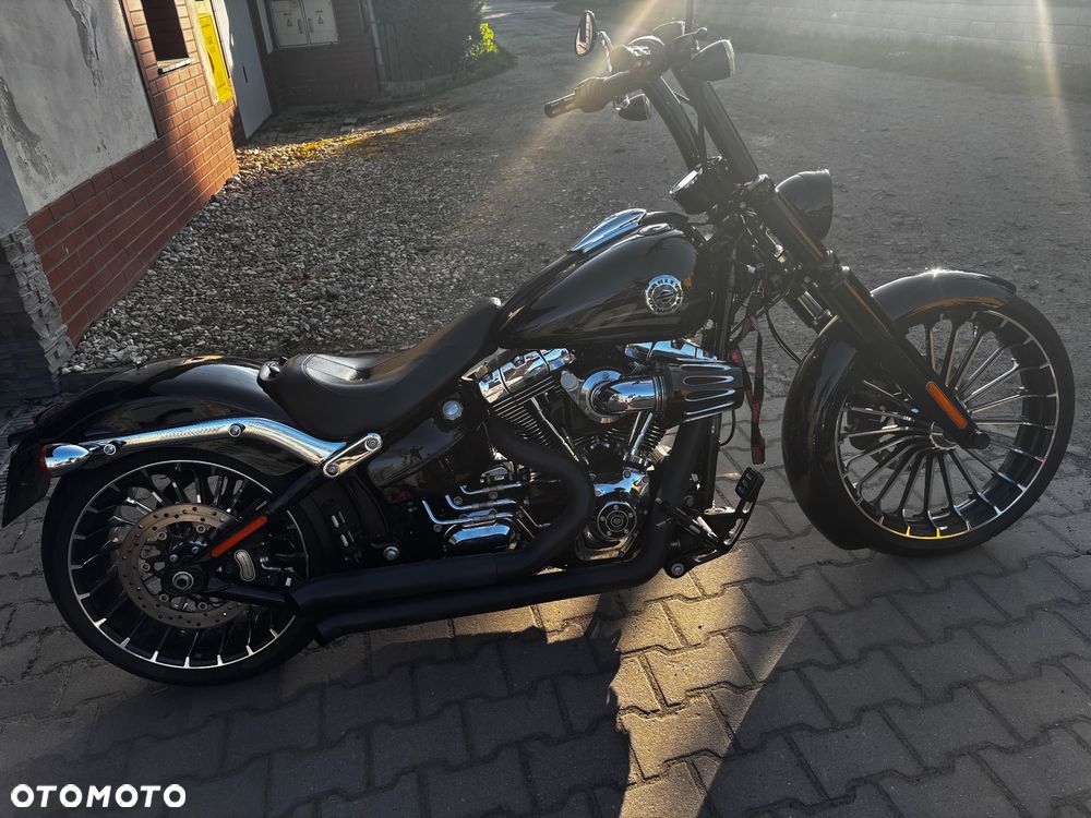 Harley-Davidson FXSB Breakout - 1