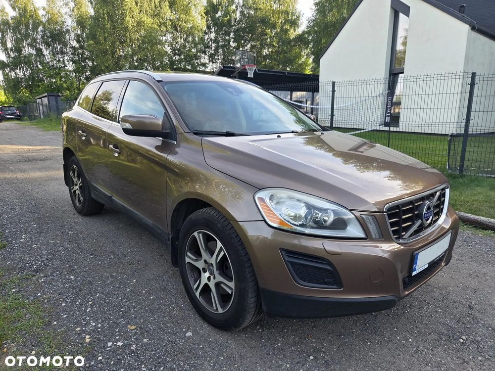 Volvo XC 60 D5 AWD Summum - 8