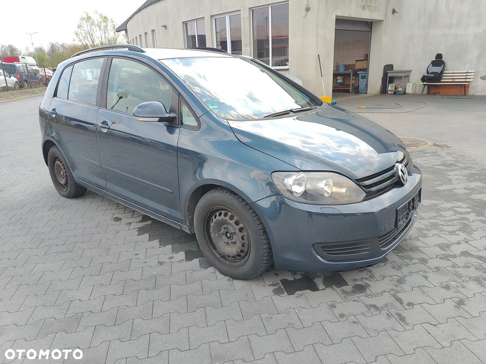 Volkswagen Golf Plus - 9
