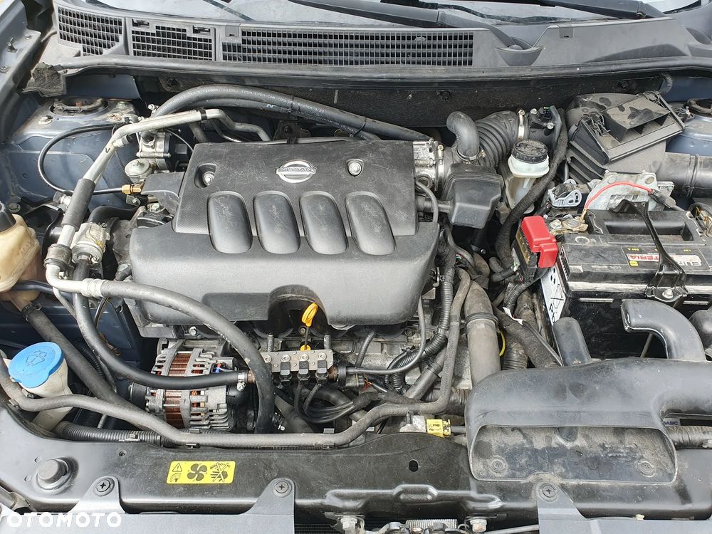 Nissan Qashqai 2.0 4x4 Lounge - 16