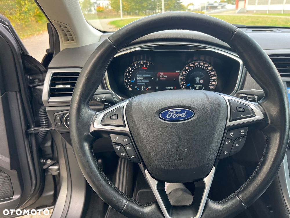 Ford Mondeo 2.0 TDCi Titanium PowerShift - 26