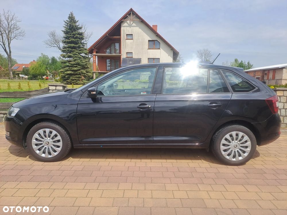 Skoda RAPID 1.0 TSI DSG Active - 8