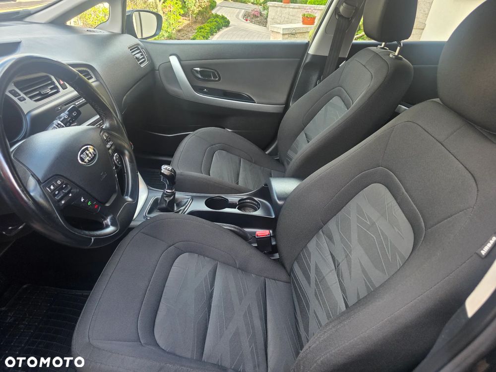 Kia Ceed - 23