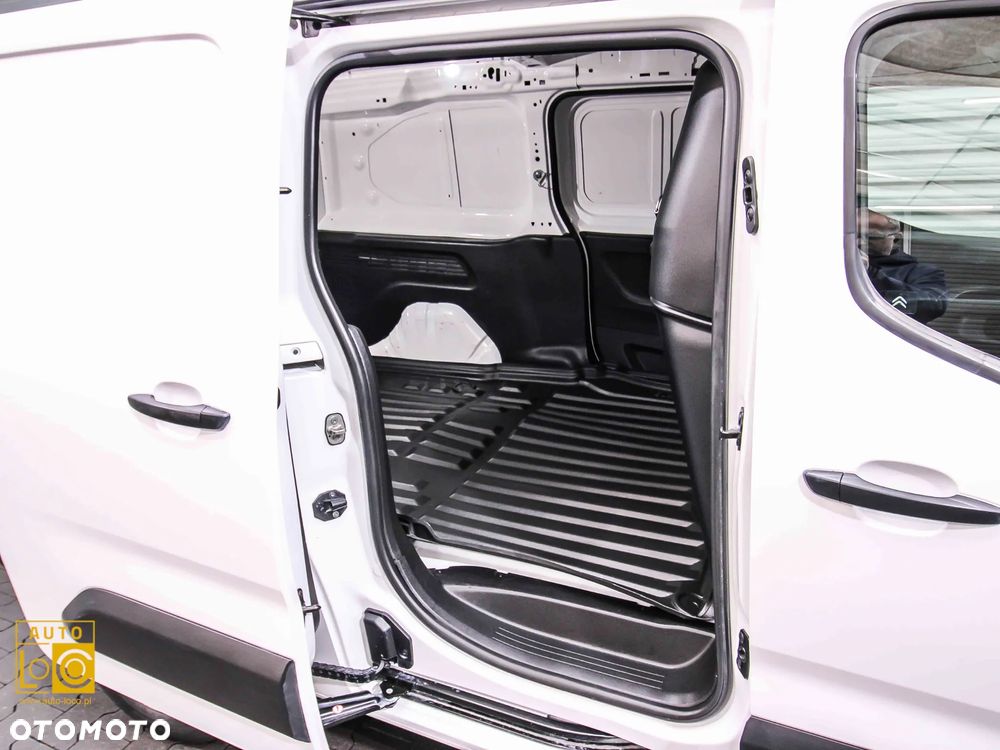 Citroën BERLINGO FURGON LONG L2 - 15