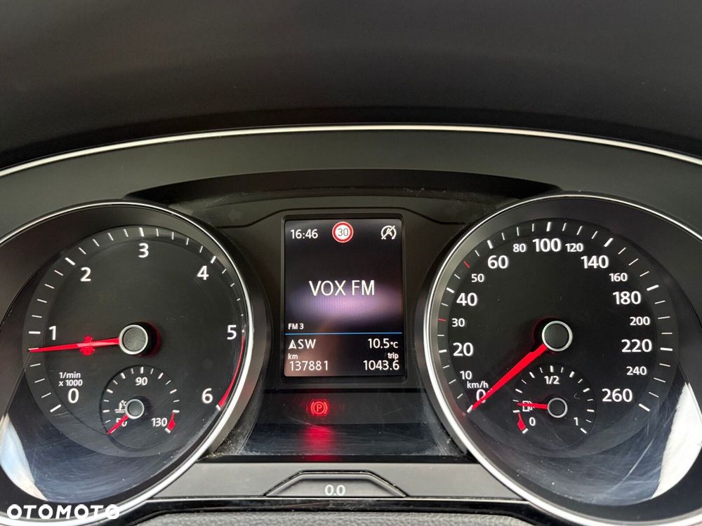 Volkswagen Passat Variant - 20