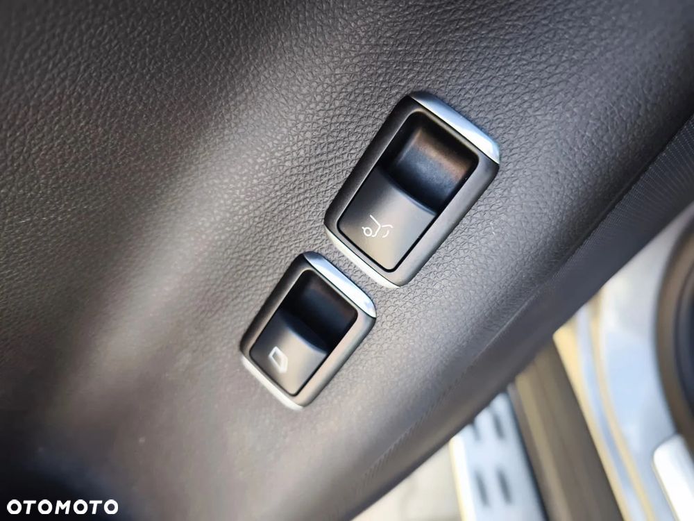 Mercedes-Benz GL 63 AMG - 27