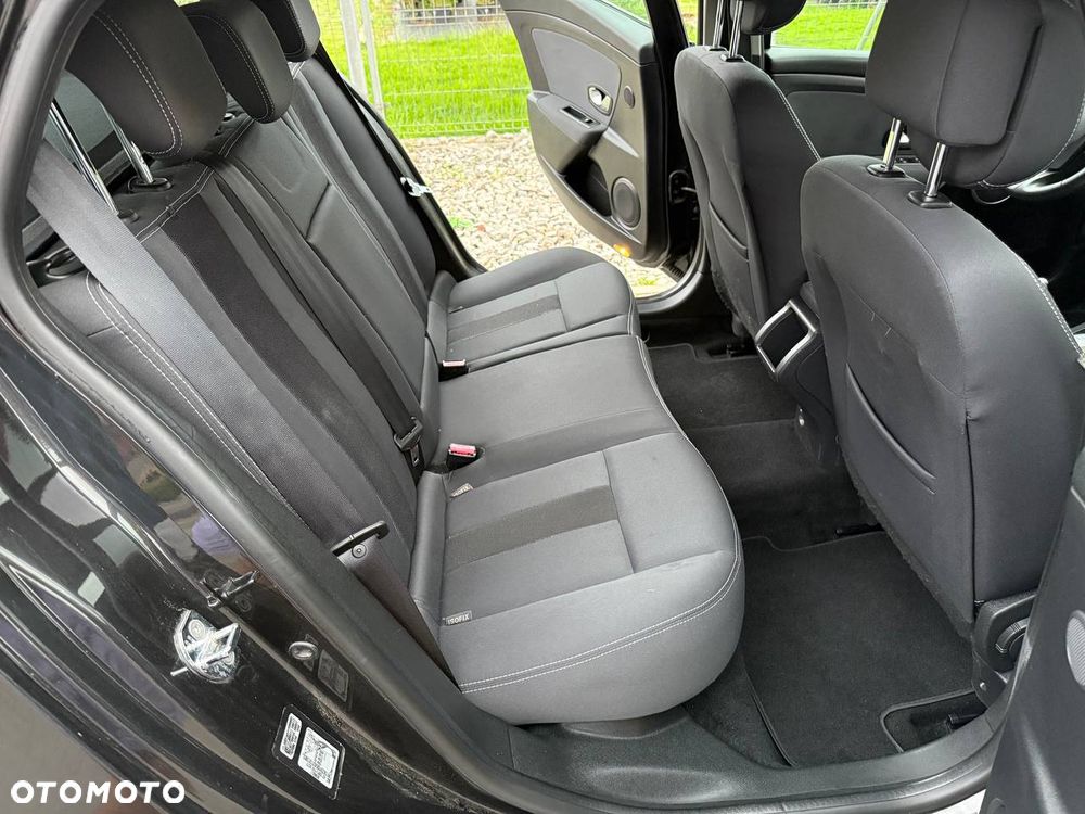 Renault Megane Grandtour dCi 150 FAP Dynamique - 17