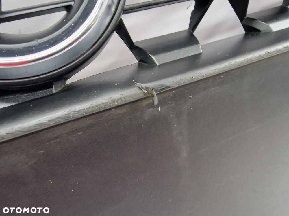 AUDI A1 II 82A 17- ATRAPA / GRILL PRZEDNI PRZÓD , NR 82A853653 / 82A853653A , NR AUKCJI GL170 - 9
