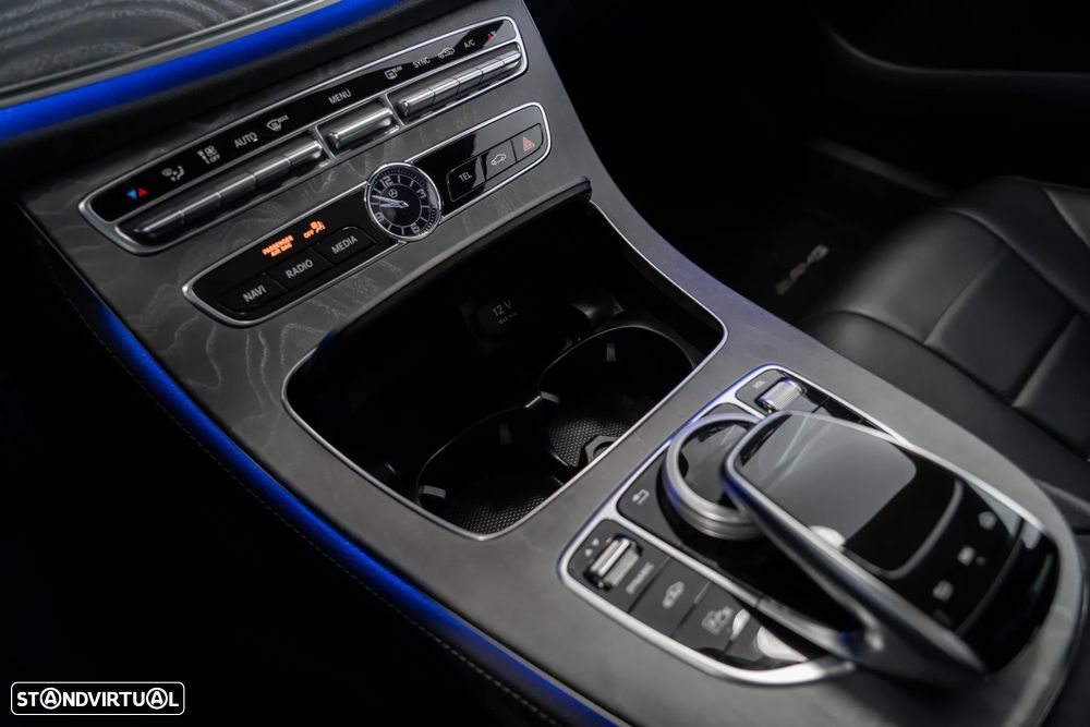 Mercedes-Benz CLS 400 d 4Matic AMG Line - 16