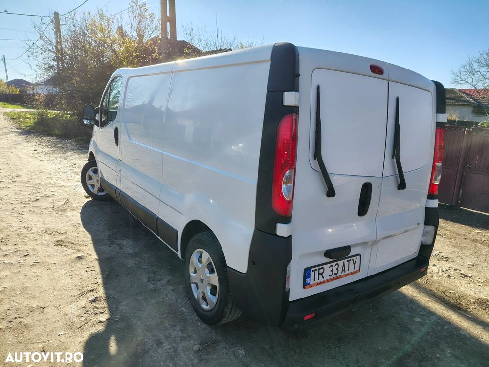 Renault Trafic - 7