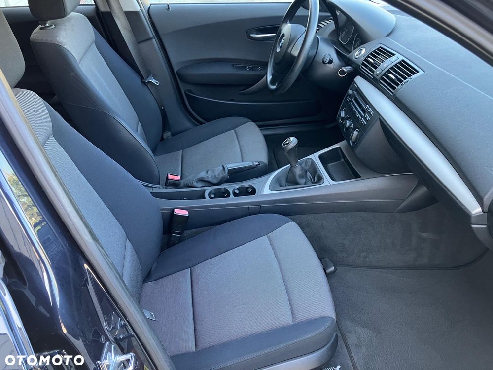 BMW Seria 1 116i - 18