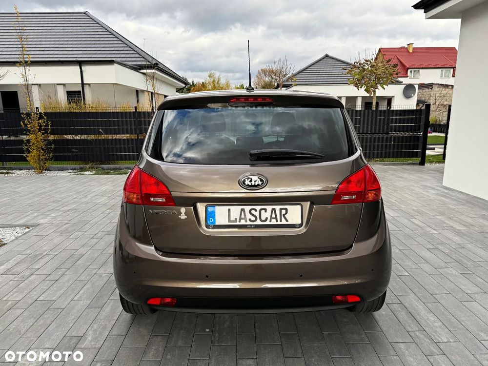 Kia Venga 1.4 M - 12