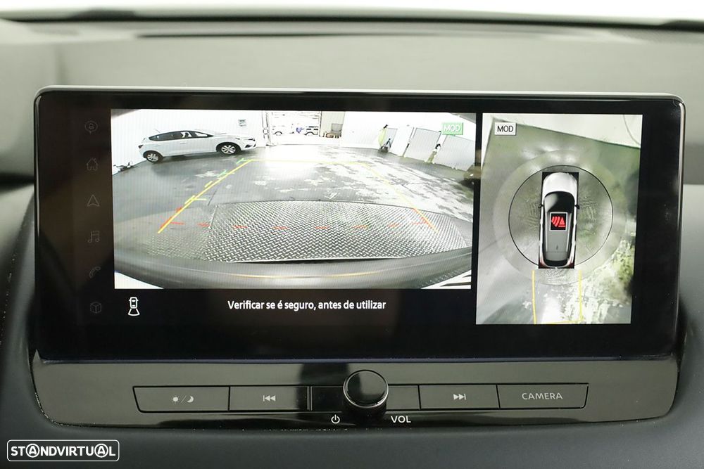 Nissan Qashqai 1.3 DIG-T Tekna SKY - 12