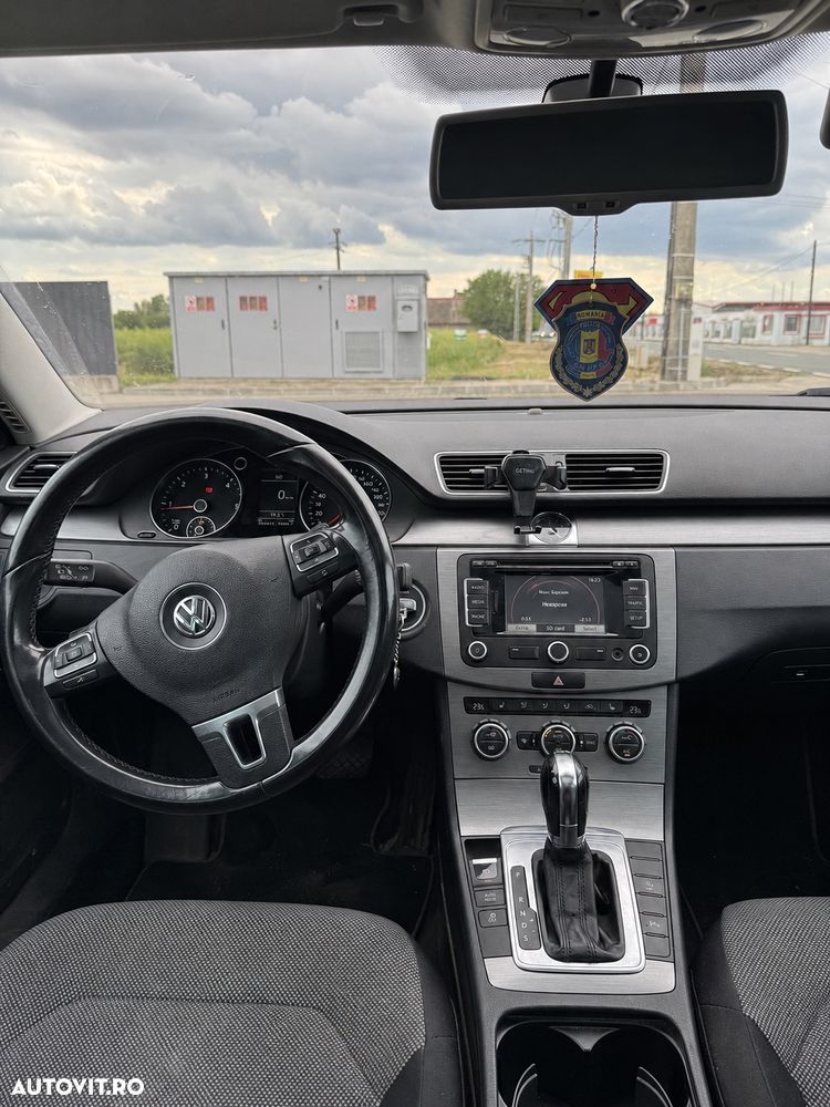Volkswagen Passat 2.0 TDI Blue TDI DSG Highline - 6