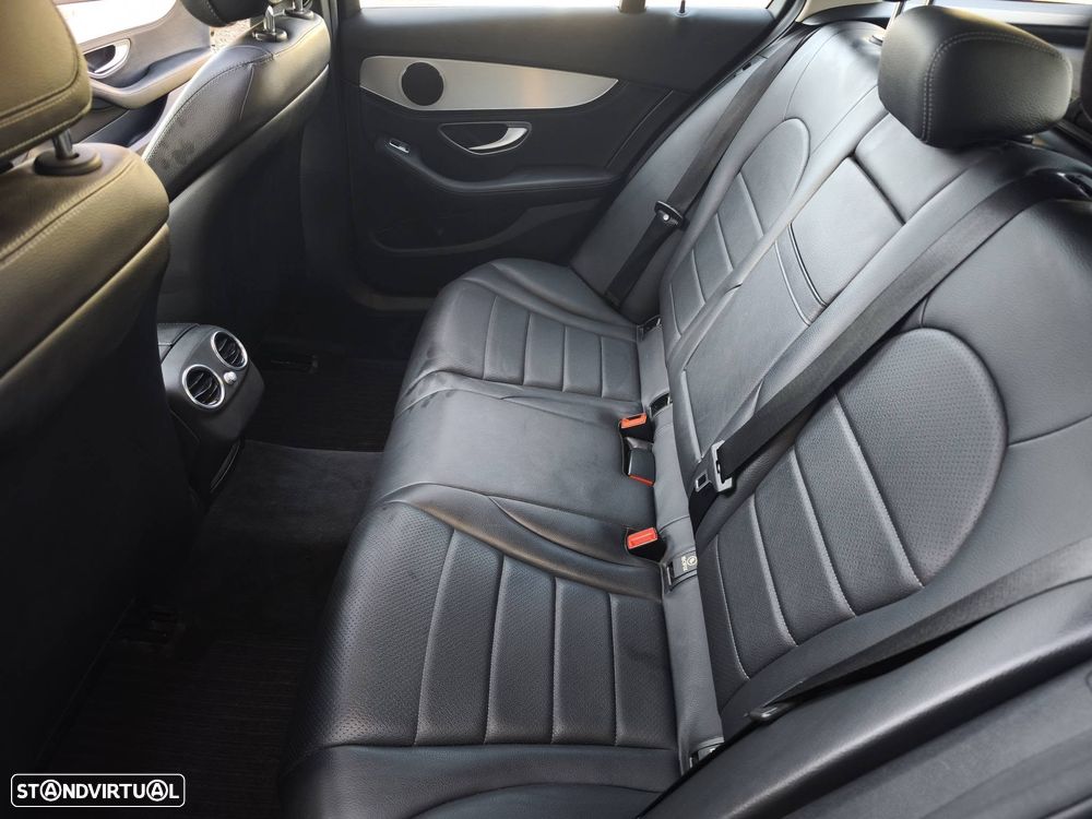 Mercedes-Benz C 220 ver-2-2-cdi-grand-edition-avantgarde - 11