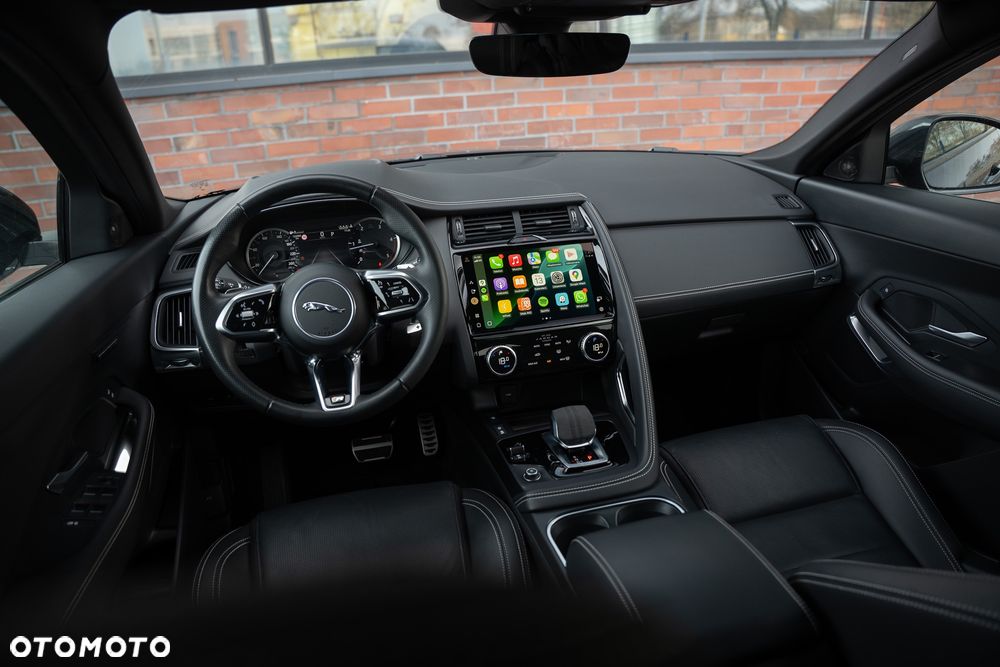 Jaguar E-Pace D165 AWD R-Dynamic SE - 26