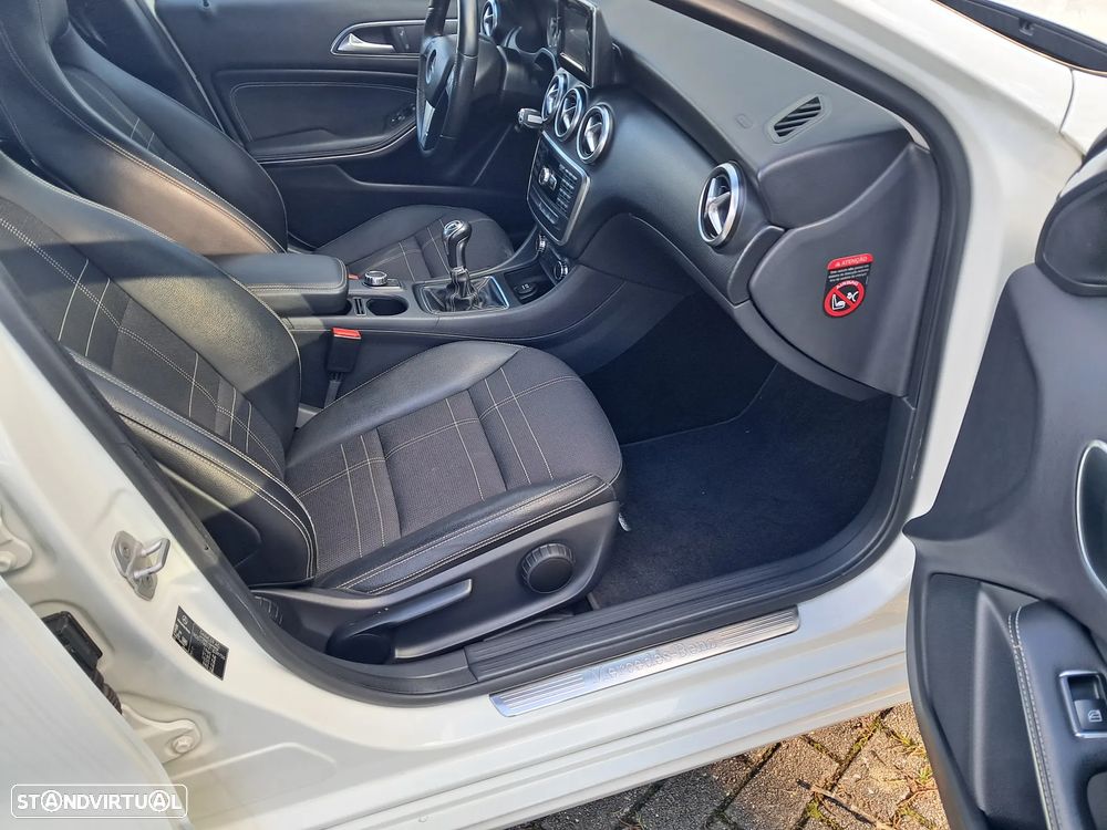 Mercedes-Benz A 180 CDI BE Urban - 12