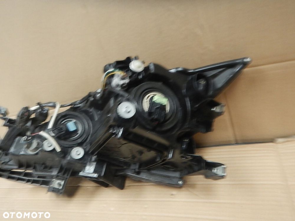 LAMPA PRZOD PRAWA MAZDA 6 GH LIFT 07-12 KPL - 7