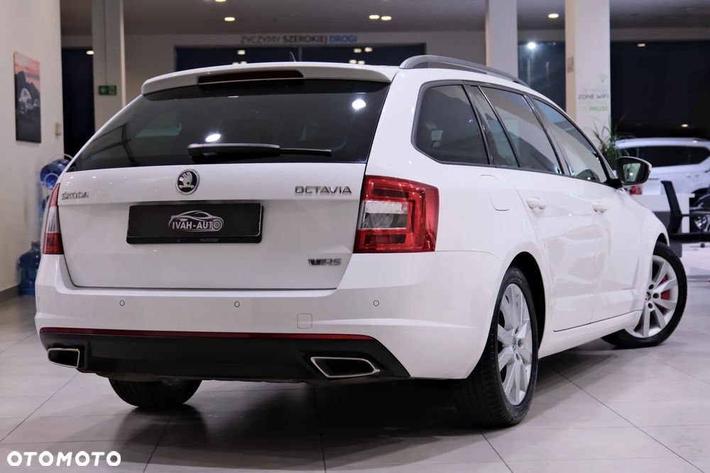 Skoda Octavia 2.0 TDI DSG RS - 7