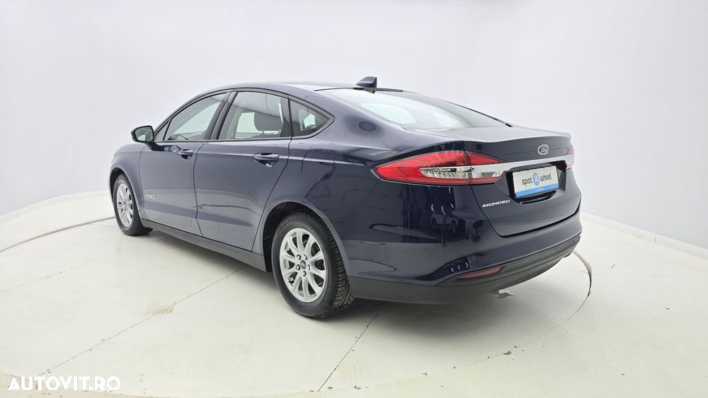 Ford Mondeo 2.0 HEV Trend - 8