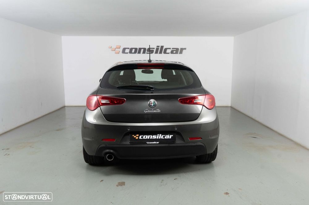 Alfa Romeo Giulietta 1.6 JTDM Exclusive - 6