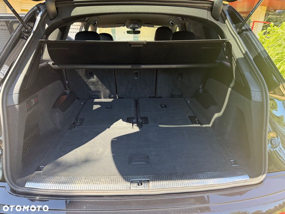 Audi SQ7 4.0 TDI Quattro Tiptronic - 11