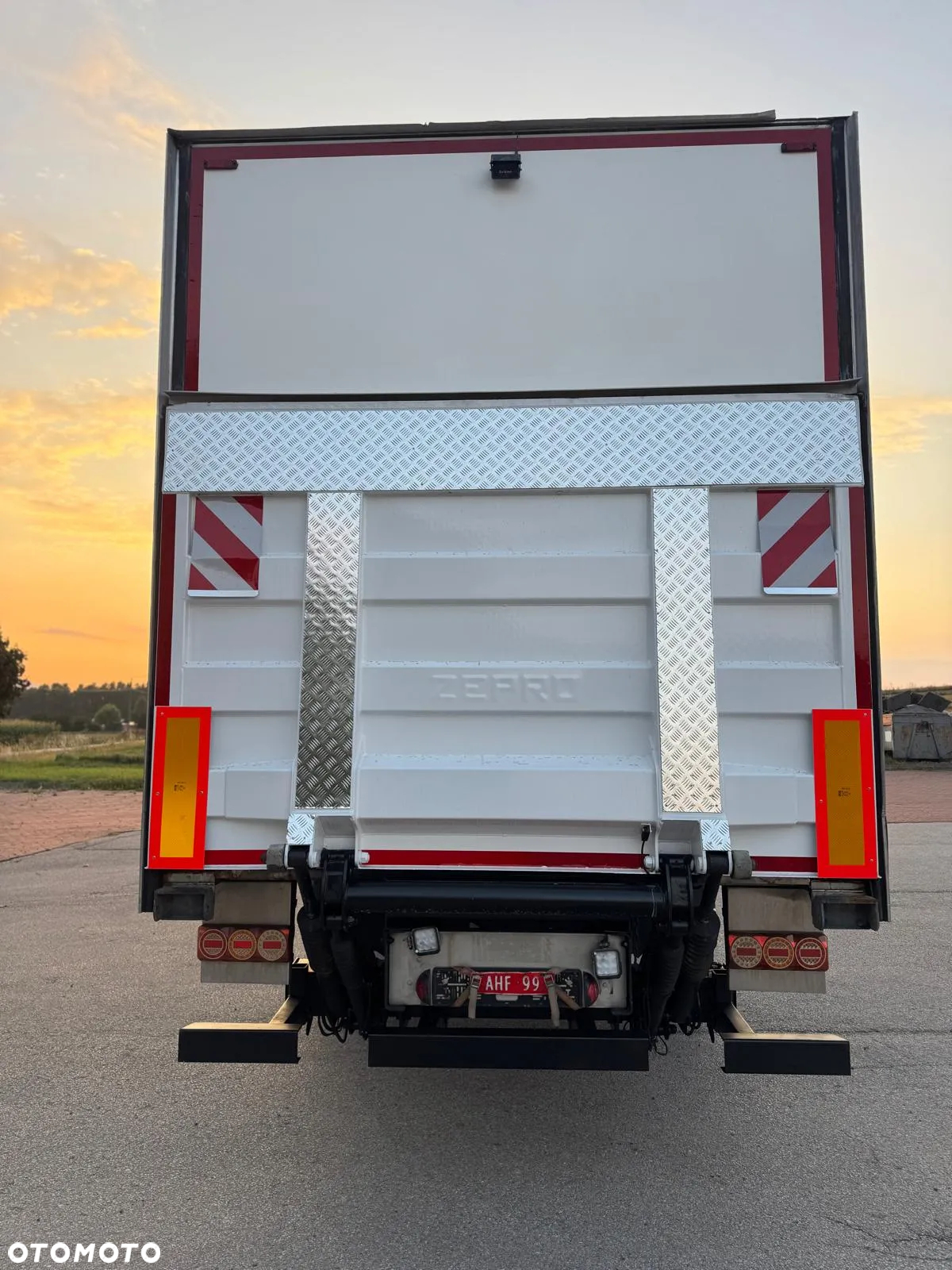 MAN TGM18.290 4x2 ACC/ CHłODNIA Z WINDĄ /CARRIER 850MT /SYPIALKA / EURO6/ASO - 10