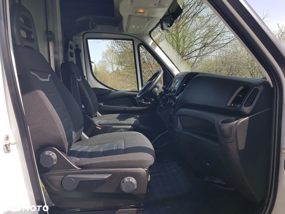 Iveco DAILY KONTENER NISKOPODŁOGOWY 4,43x2,23x2,42 SKLEP KAMPER FOODTRUCK BAR KLIMA KONIOWÓZ - 21