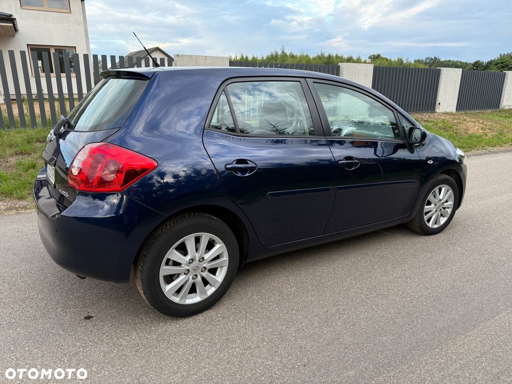 Toyota Auris 1.6 VVT-i Multimode Executive - 8