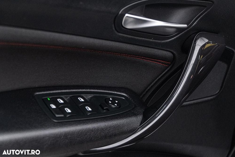 BMW Seria 1 118d Aut. Sport Line - 24