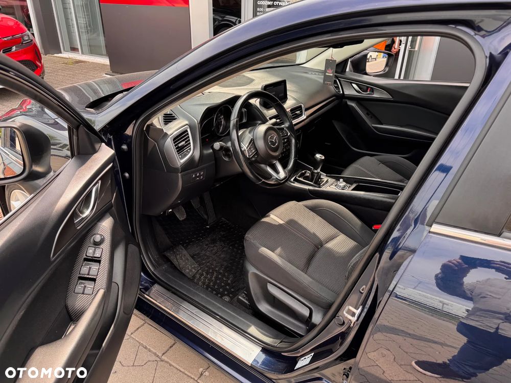 Mazda 3 - 6