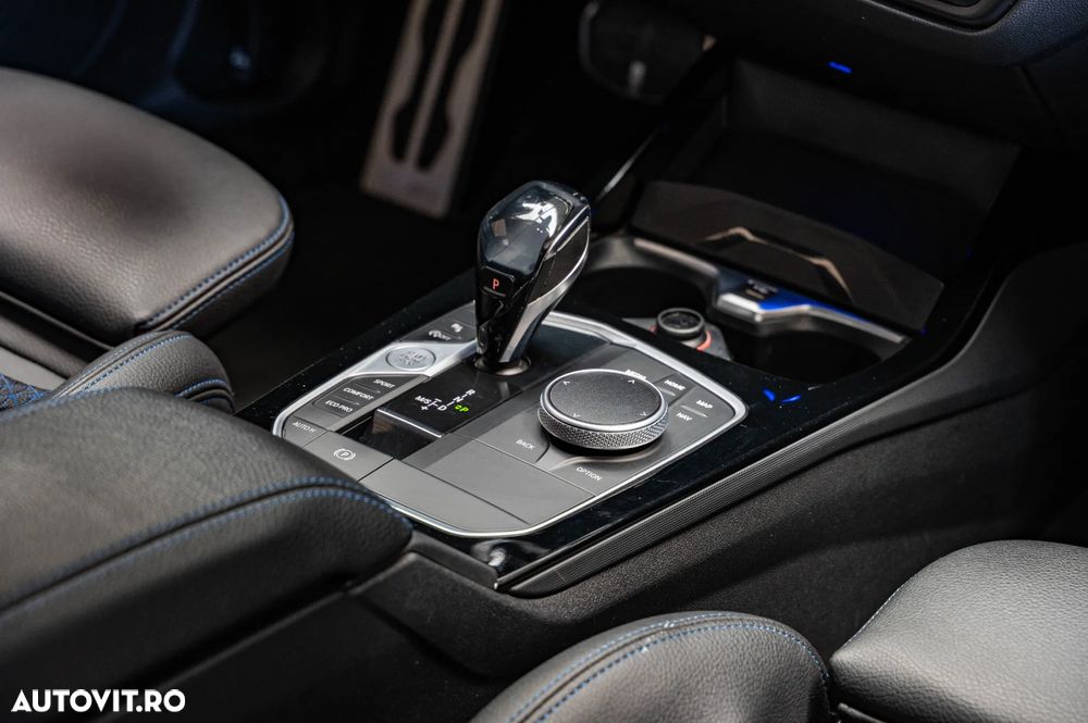 BMW Seria 2 218i Aut. M Sport - 13