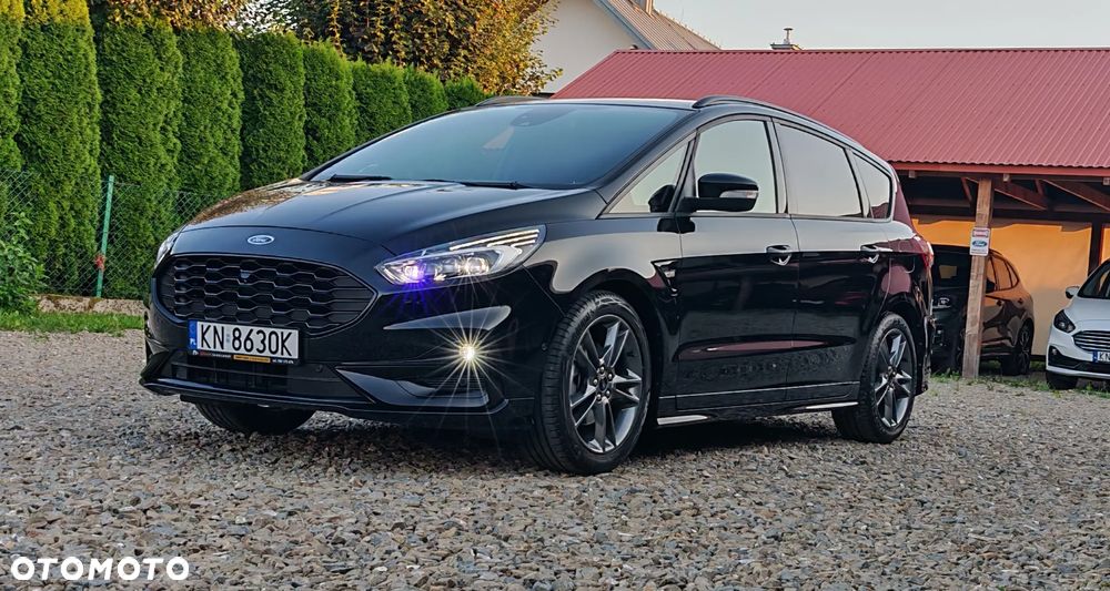 Ford S-Max 2.5 Duratec FHEV (7-Sitzer) ST-LINE