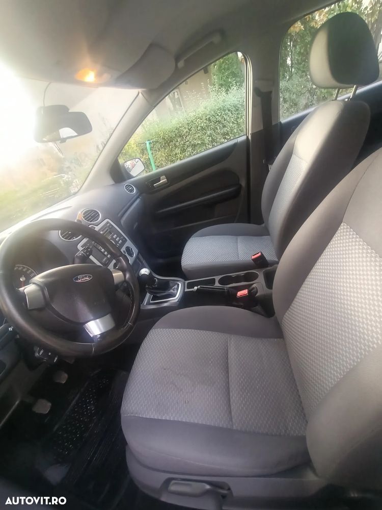 Ford Focus - 3