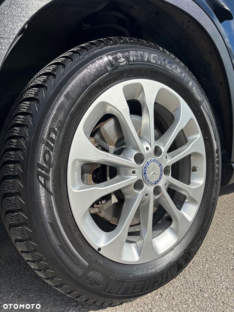 Mercedes-Benz GLA 250 7G-DCT Style - 9
