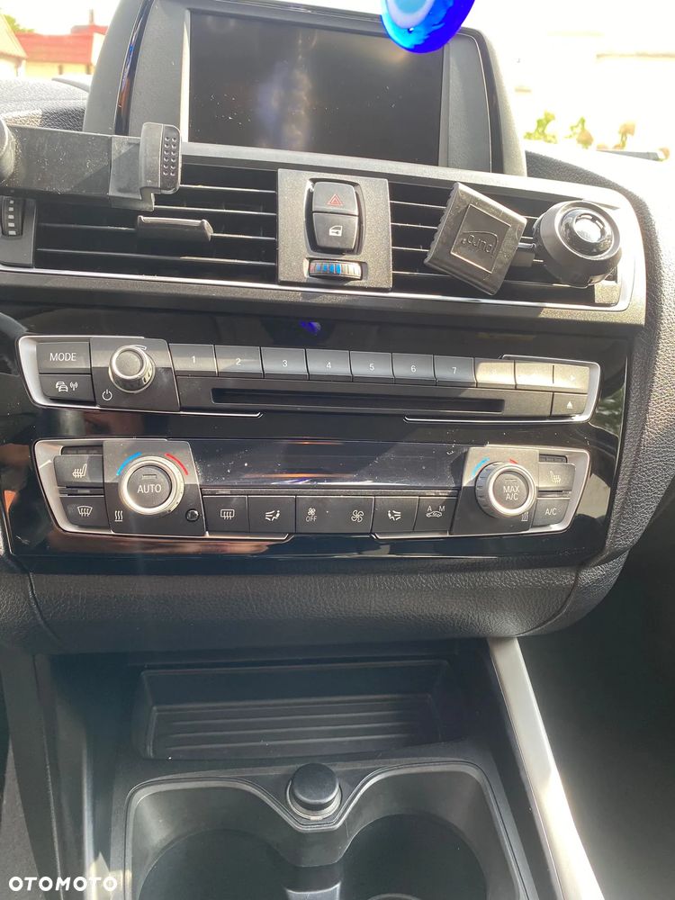 BMW Seria 1 116d - 4