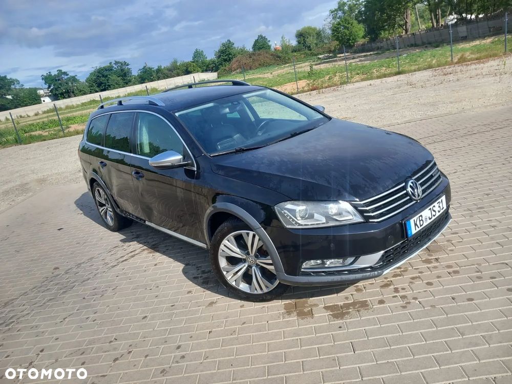 Volkswagen Passat Alltrack 2.0 TDI 4Mot DSG - 2