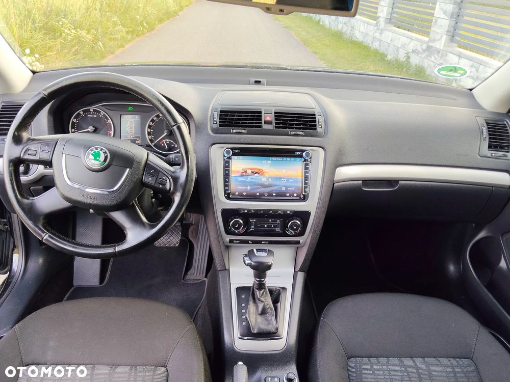 Skoda Octavia 1.8 TSI DSG Ambition - 14