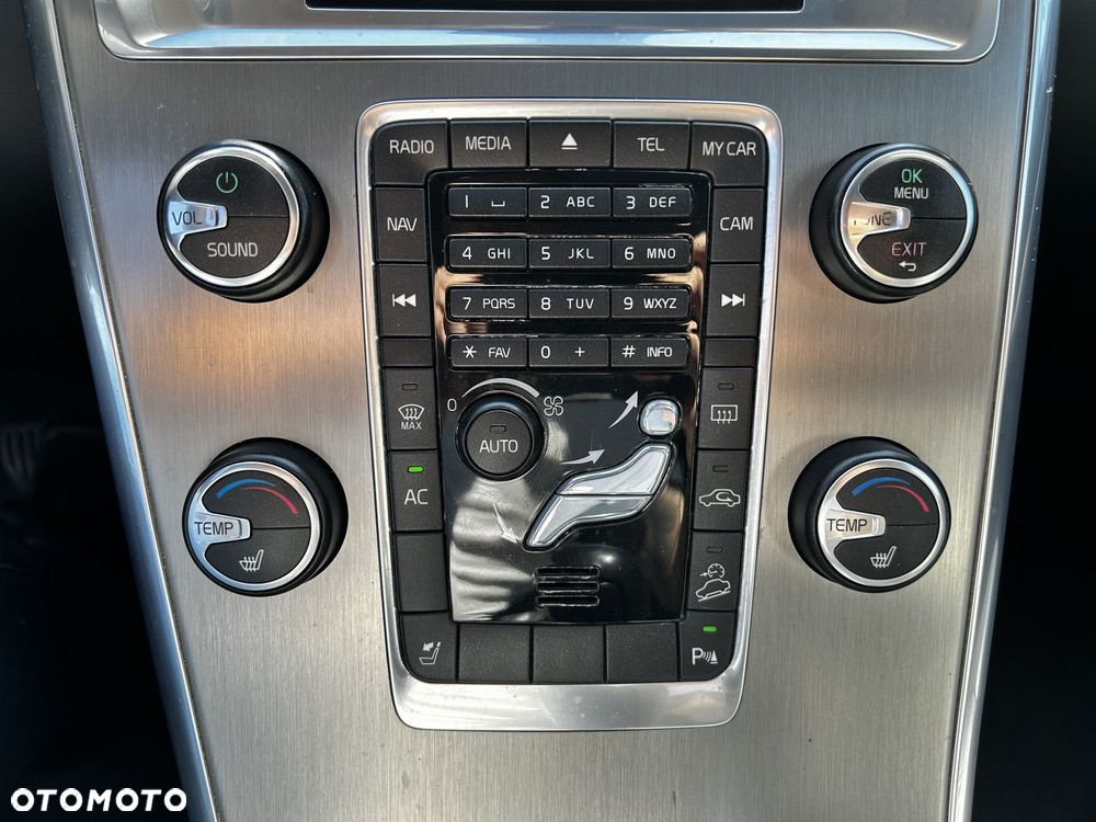 Volvo XC 60 - 27