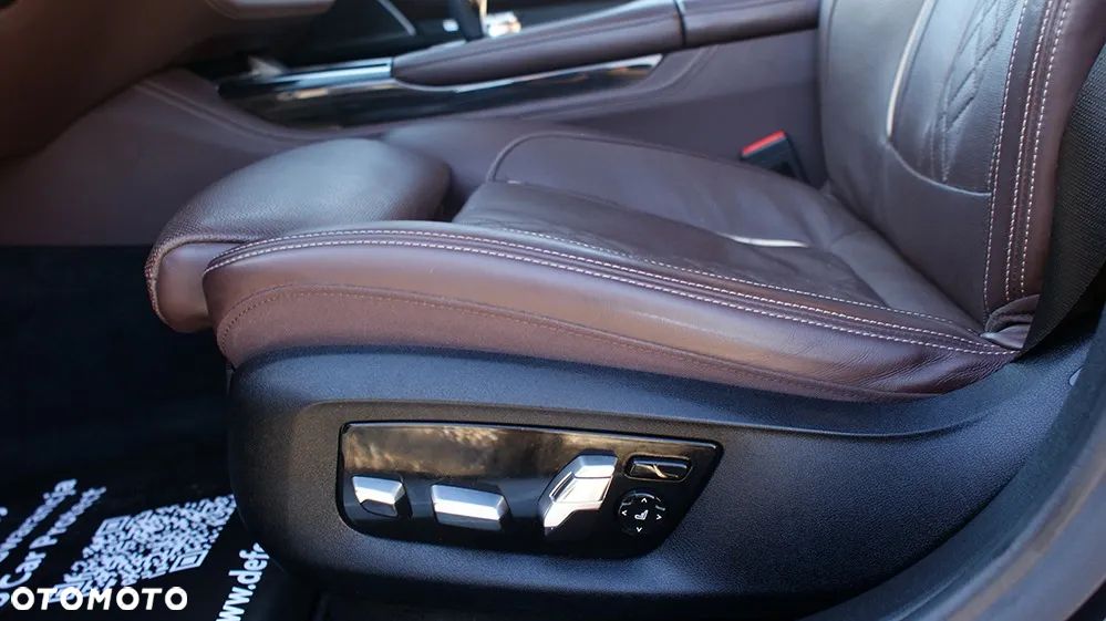 BMW Seria 7 730Ld xDrive - 22